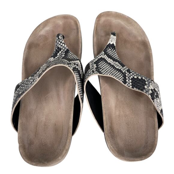 Vince Padma Thong Sandals Snake Embossed 7 Flip Flops - Picture 3 of 8